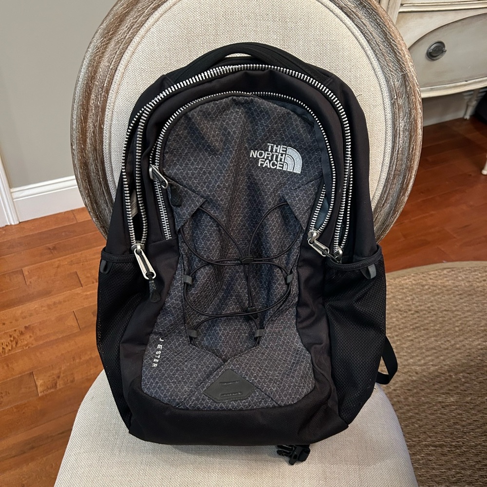 North Face backpack - great condition